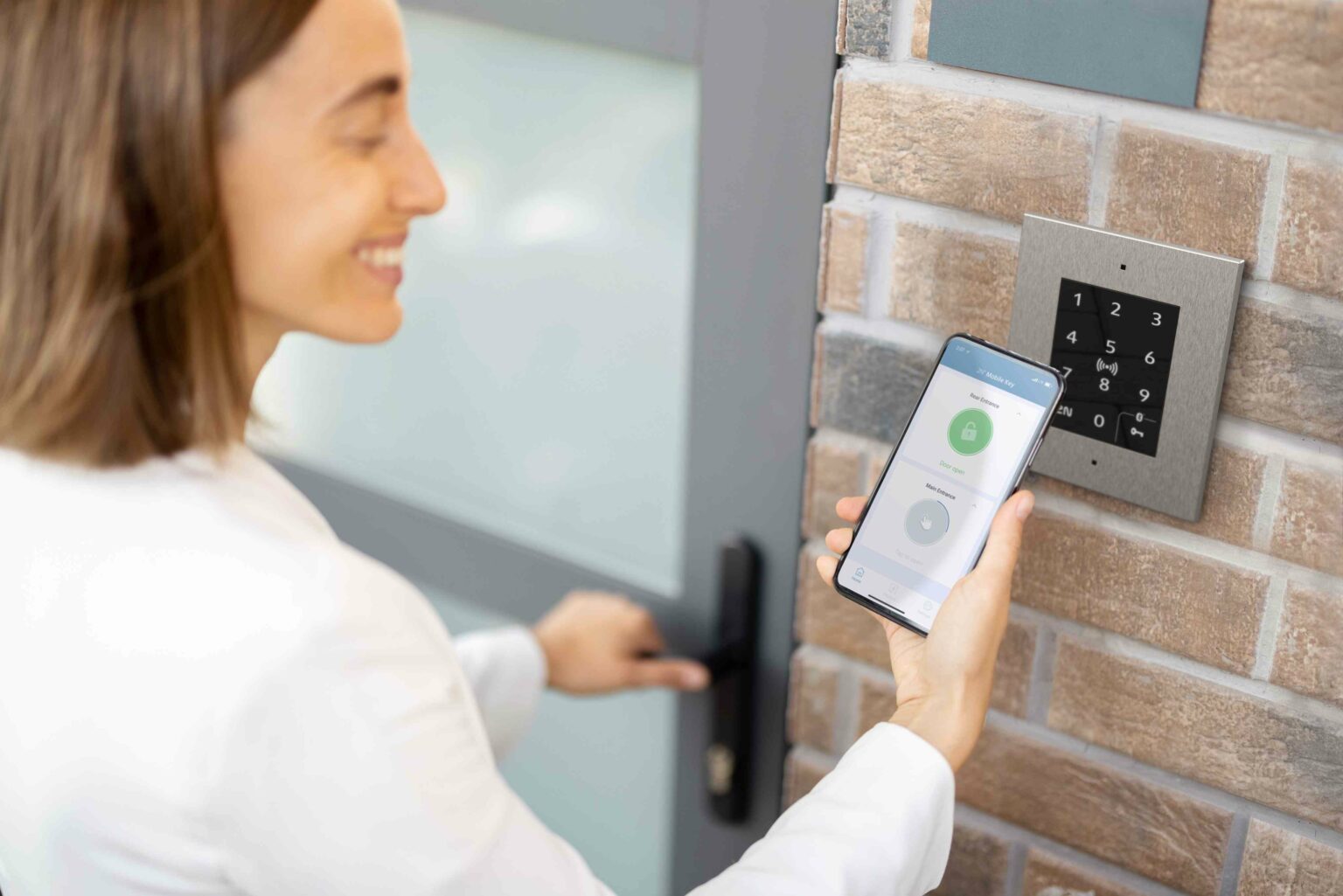 2N unveils access control reader built with flexibility in mind
