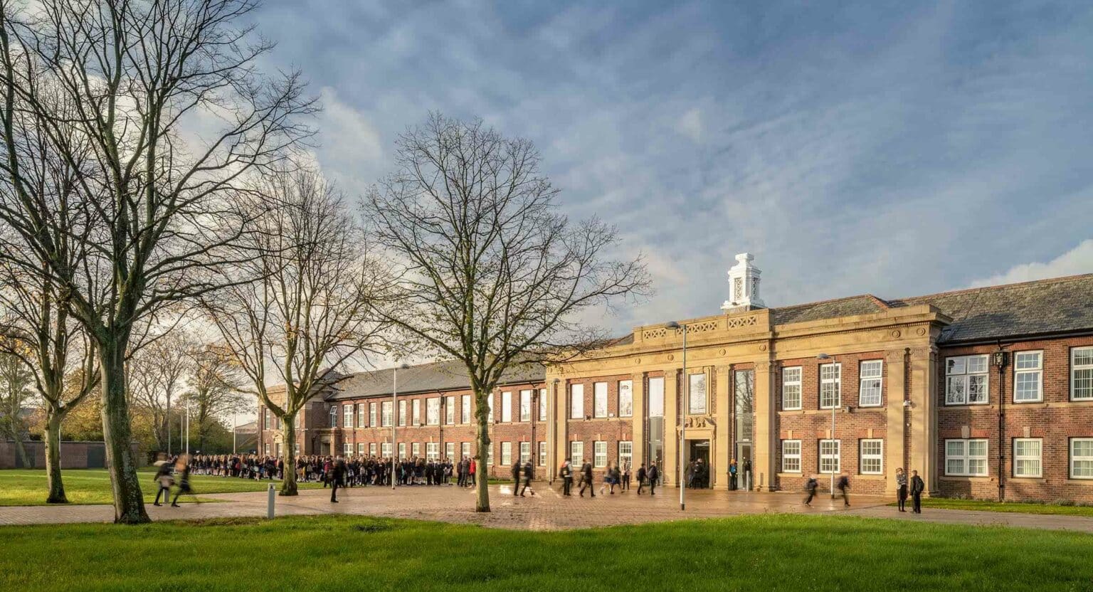 Integrated surveillance solutions enhance site security at UK schools