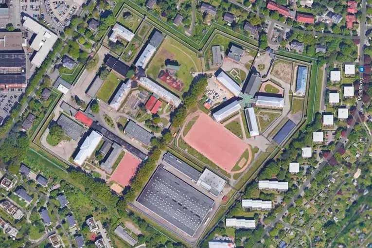 jva fuhlsbuettel prison