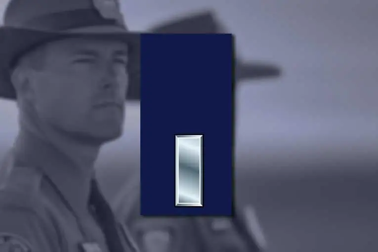 us state police ranks lieutenant