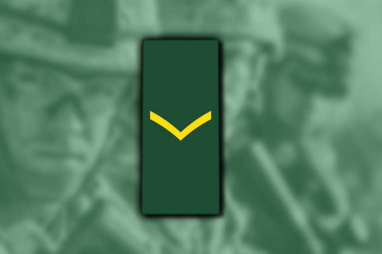 canadian army ranks private trained