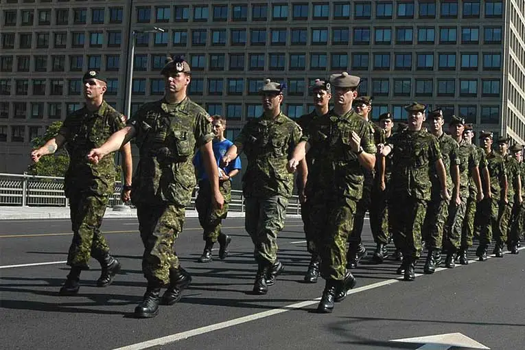 how to join canadian army