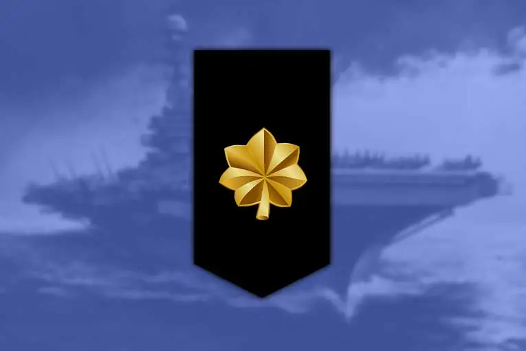 us navy ranks lieutenant commander