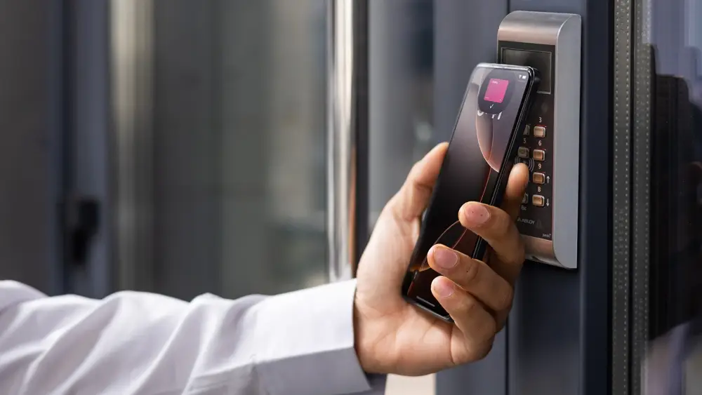 ASSA-ABLOY-integrates-digital-access-with-Sharry