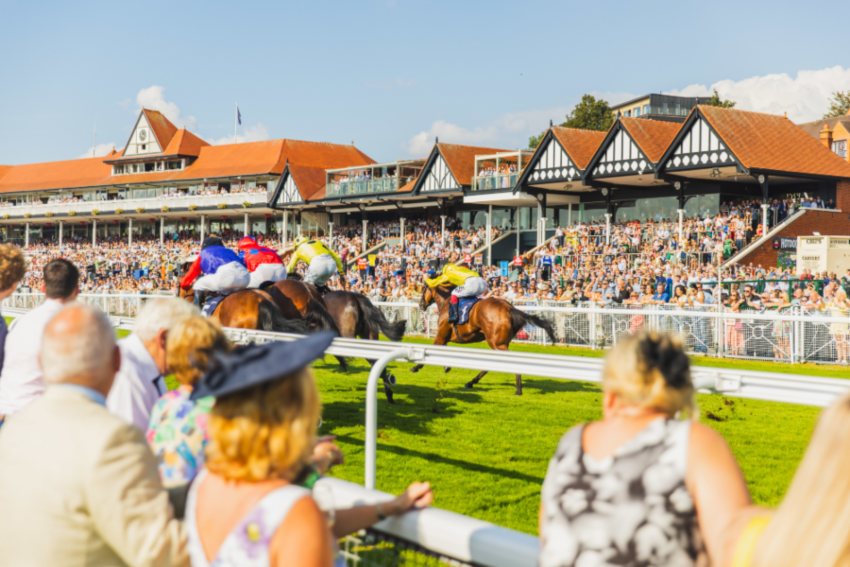 Chester Race Company deploys ticketing technology from HID