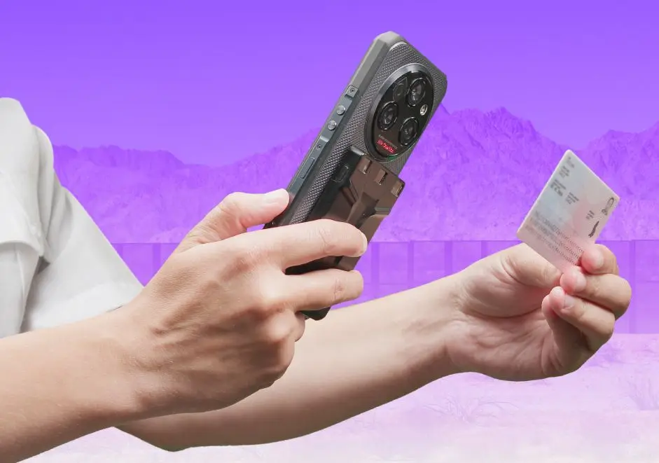 Regula 7320 bridges on-the-go verification and centralised identity management