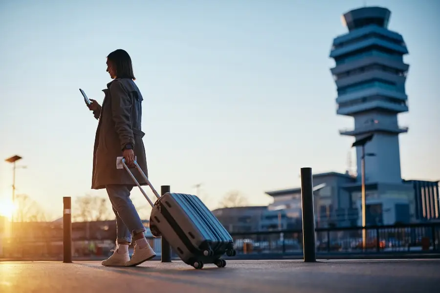 Highlighting the weak links in airport identity security