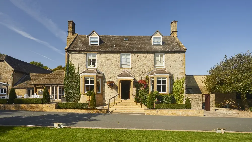 Key-management-in-the-Cotswolds:-Dormy-House