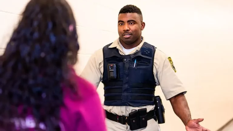 CCLEA-integrates-Motorola-Solutions-body-cameras-into-training-curriculum