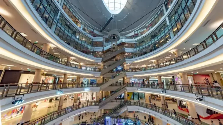 icetana-AI-secures-Malaysian-three-year-deal-with-1-Utama-shopping-centre